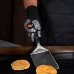 Blackstone Original 36 Inch Omnivore Griddle 2212 with Hard Cover and Side Shelves, Outdoor Flat Top Grill with Blackstone Accessories, Blackstone Griddle Seasoning, and Blackstone Griddle Gloves  Patio, Lawn & Garden - Image 15